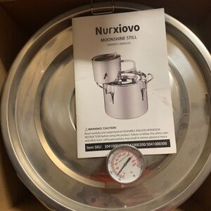 SOLD SOLD NEW Nurxiovo Still